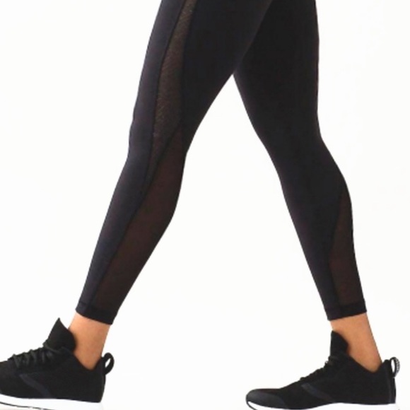 Lululemon High Rise Infinite Wunder Under Leggings size 4 E55 - Picture 4 of 14